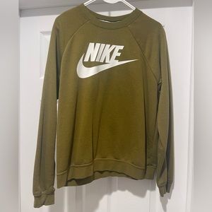 Women’s Nike Crewneck